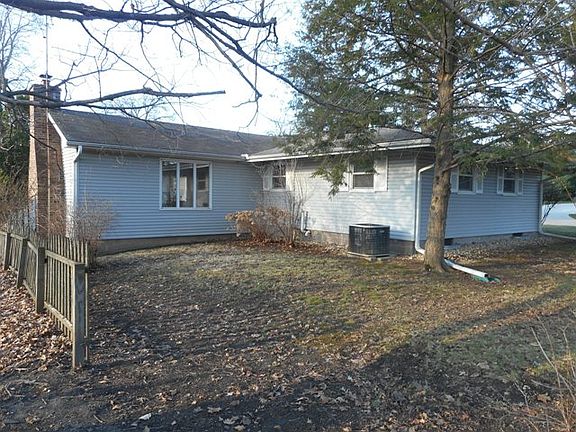 3rd image of 521 NW 1st Ave