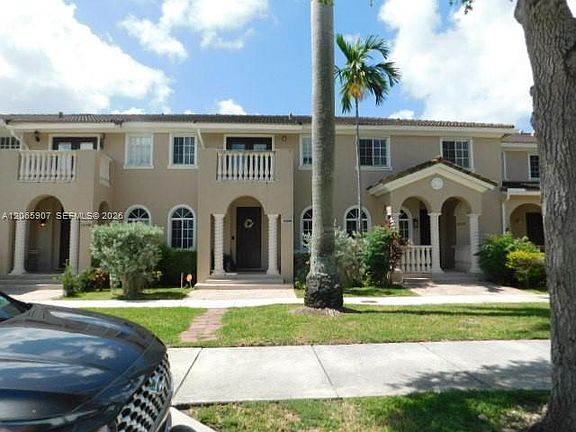 3rd image of 14250 SW 272nd St