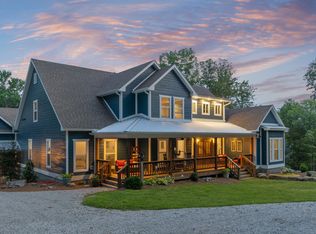 303 N Lake Dr, Altamont, TN 37301