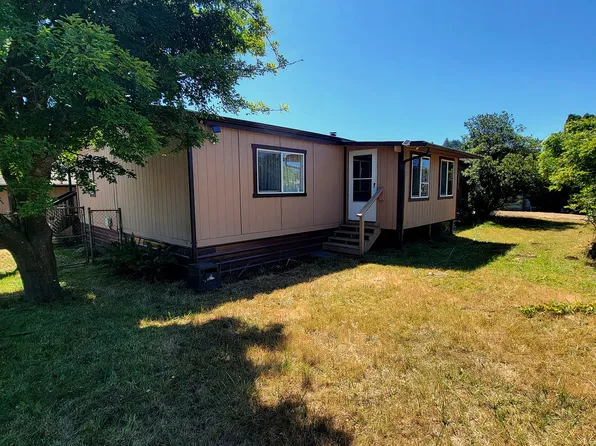 64631 Cammann Rd S, Coos Bay, OR 97420