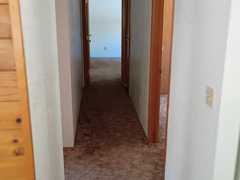 18022 Redwood Hwy #18024 — Photo 11