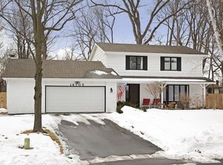 18705 28th Ave N, Plymouth, MN 55447