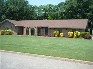 800 Canterbury Dr, Grimes, AL 36305
