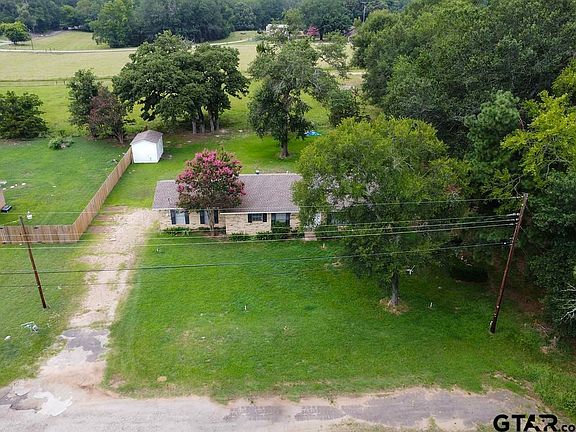 2nd image of 10546 Linda Ln