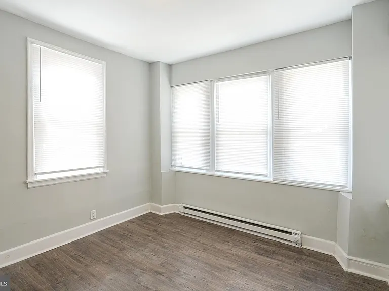 7401 Andrews Ave #1 — Photo 11
