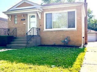 15611 Maryland Ave, Dolton, IL 60419