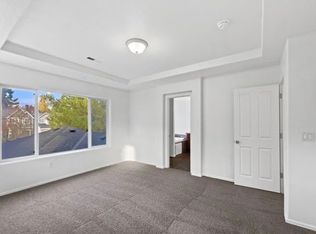 4613 SE Lone Oak St #1, Hillsboro, OR