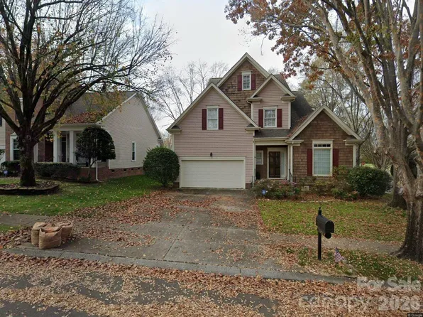 2424 Mirow Pl, Charlotte, NC 28270