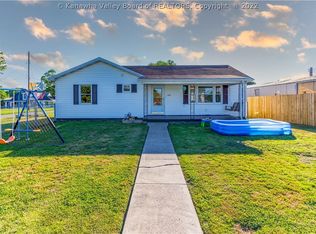 2091 Dudding Ln, Culloden, WV 25510