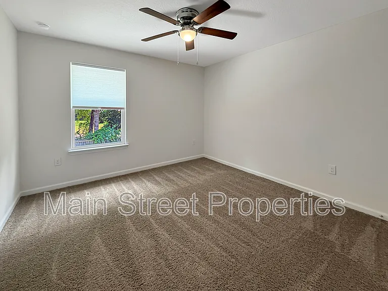 5777 Blackhorse Cir — Photo 10