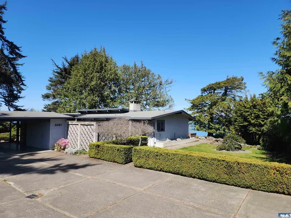 2021 W 4th St, Pt Angeles, WA 98363