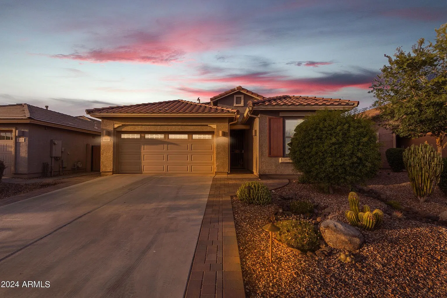 4 bed, 1818 sqft, $2,200 — Photo 2