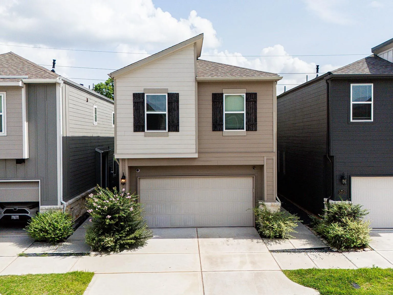 3 bed, 2.5 bath, 1838 sqft, $2,700 — Photo 3