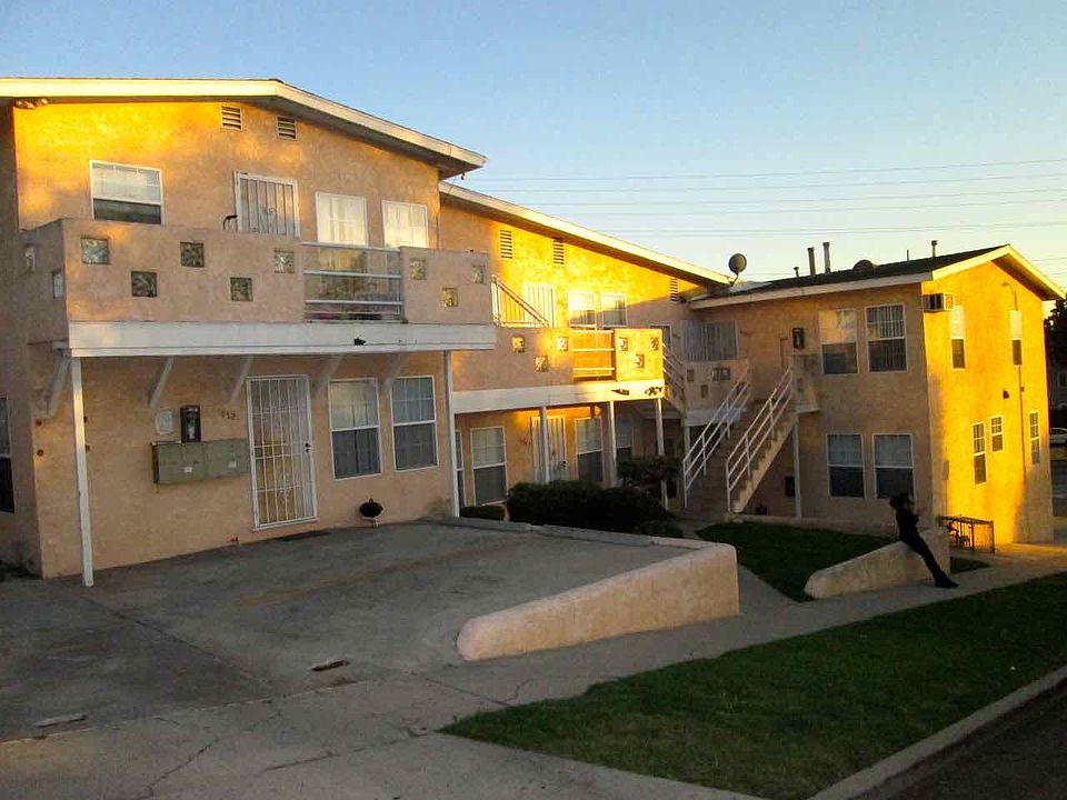 1st image of 1652 S Sierra Bonita Ave #1