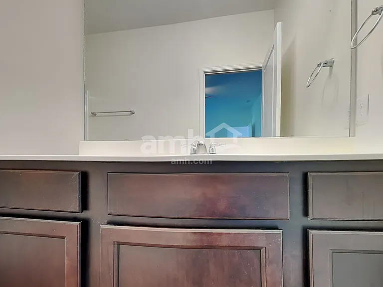 105 Orion Way — Photo 10