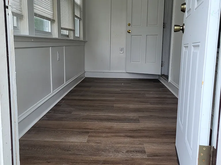 13-15 Greystone Ave — Photo 11
