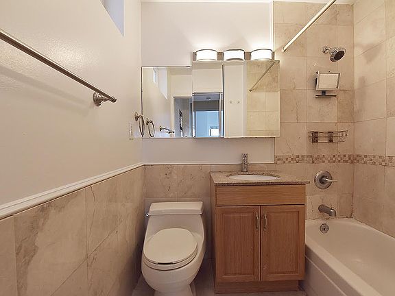 4th image of 104 E 35th St APT 3B