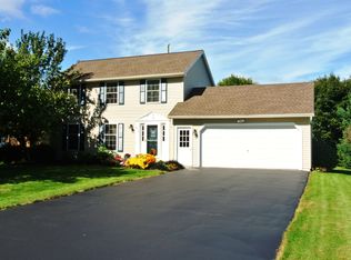 679 Brookeville Dr, Webster, NY 14580