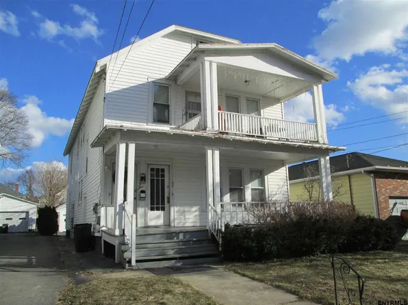 1122 Sumner Ave, Schenectady, NY 12309