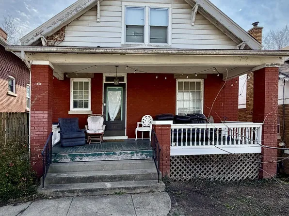 818 E McCarty St, Jefferson City, MO 65101