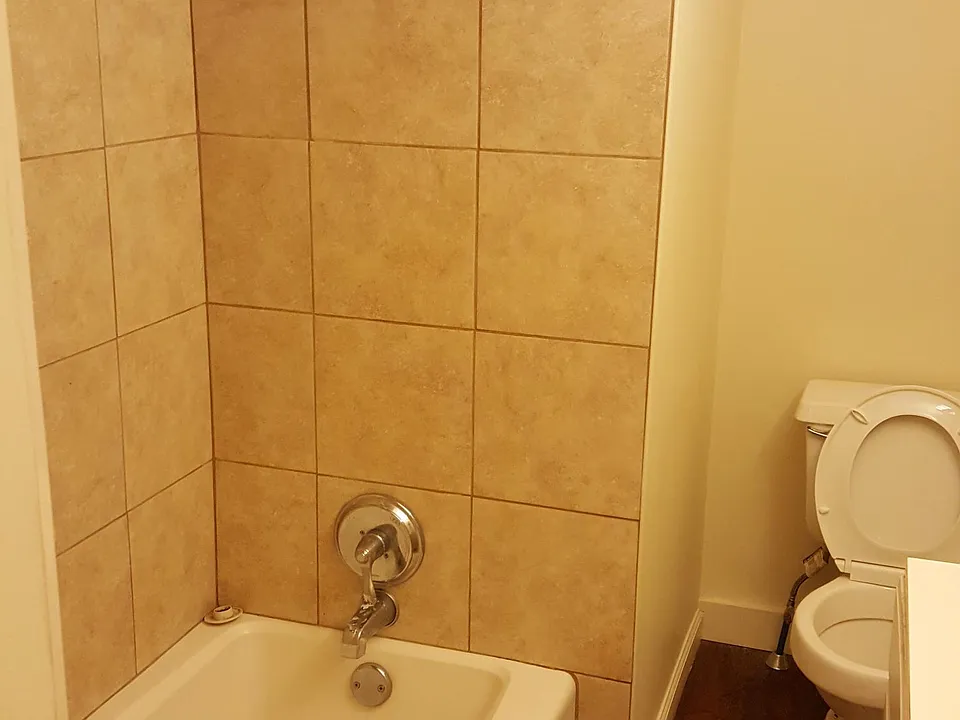 539 Corey Ave #1