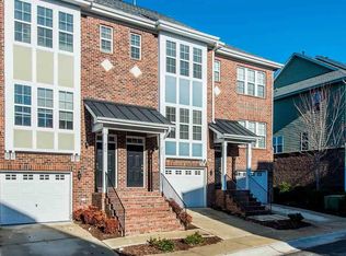 215 Dove Cottage Ln, Cary, NC 27519