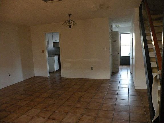 4th image of 1640 58th Ave S APT 6