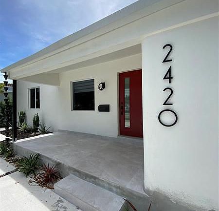 2nd image of 2420 SW 11th St #A