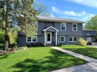 701 9th Ave, Union grove, WI 53182