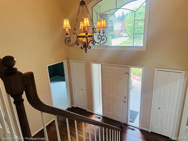 171 Millstone Dr — Photo 5