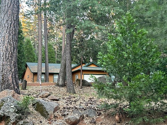 3rd image of 30935 Bambi Dr