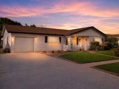 2593 Bahia Road, West Palm Beach, FL, 33406