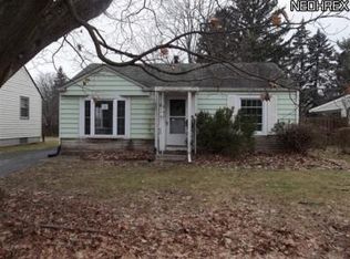 68 Rosemont Ave, Youngstown, OH