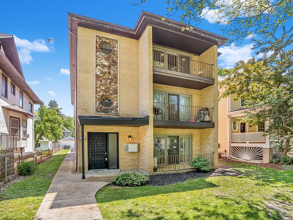 3755 N Kostner Ave #1