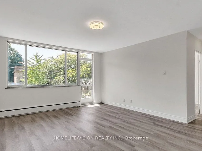 18 Kenrae Rd #12 — Photo 17