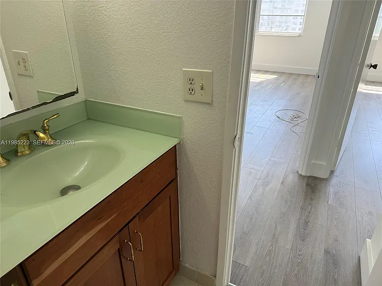 2801 NE 183rd St #912W — Photo 11