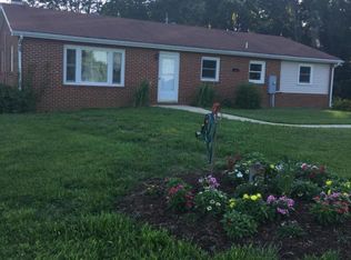 263 Timber Grove Ln, Fairfield, VA 24435