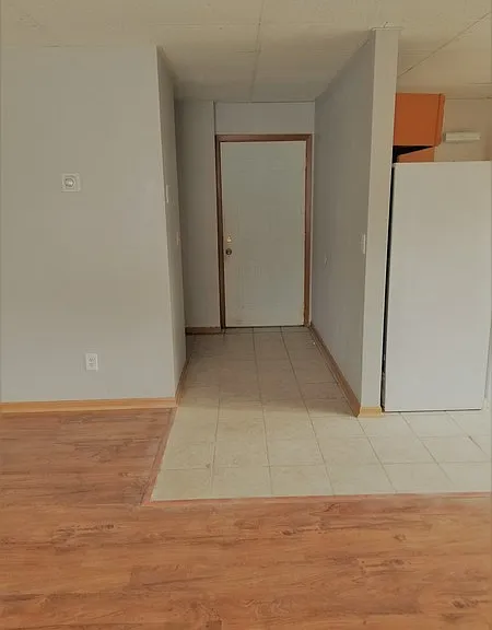 445 State Ave — Photo 14