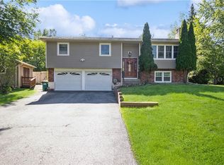 16 Vorndran Dr, Wappingers Falls, NY 12590