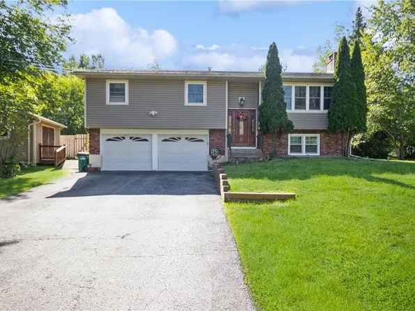 16 Vorndran Drive, Wappingers Falls, NY 12590