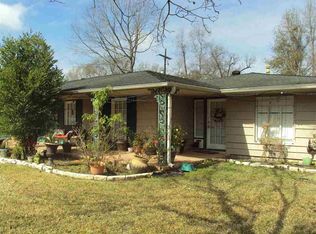 3010 Timberwood Ln, Beaumont, TX 77703