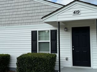 417-419 Lake Ave, Spring Lake, NC 28390