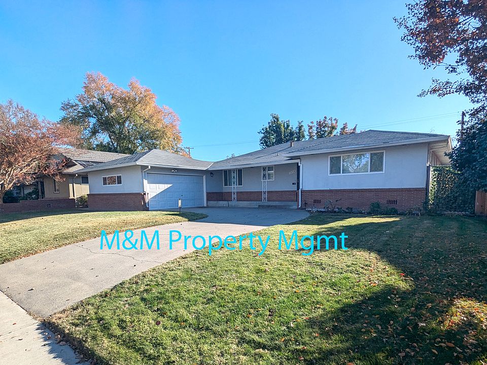 1st image of 1078 35th Ave