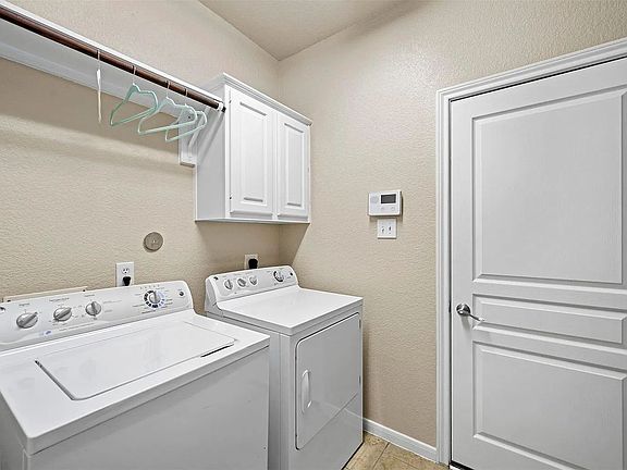 5th image of 10907 Lombardia Ct