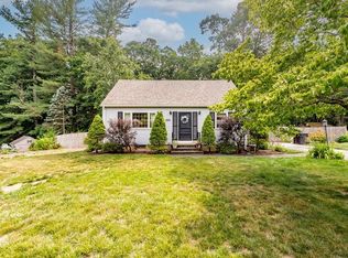 204 Apple Blossom Ln, Westfield, MA 01085