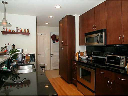 4th image of 860 Peachtree St NE