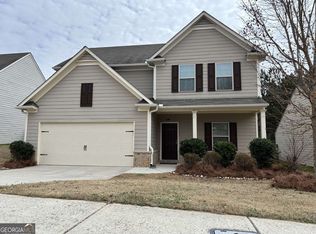 7467 Saint David St, Fairburn, GA 30213