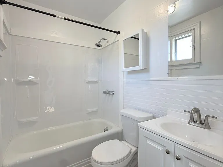 102 W Clifton Ave #1 — Photo 8