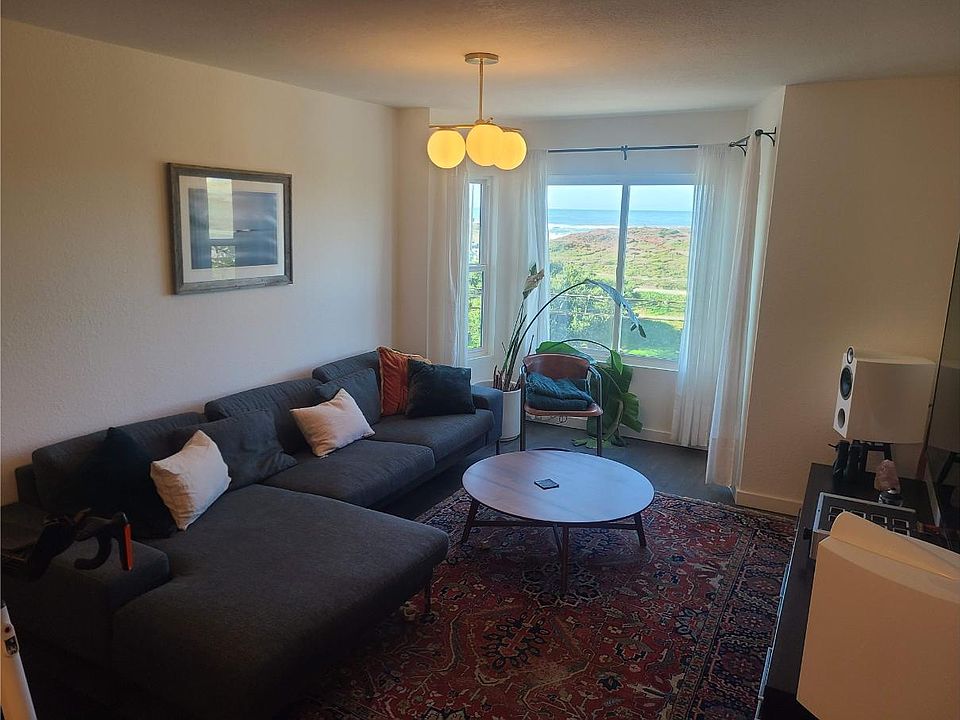 1st image of 1580 Great Hwy APT 3
