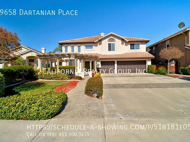 39658 Dartanian Pl — Photo 1